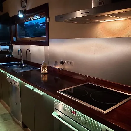 Caseton Do Forno. Lourenza